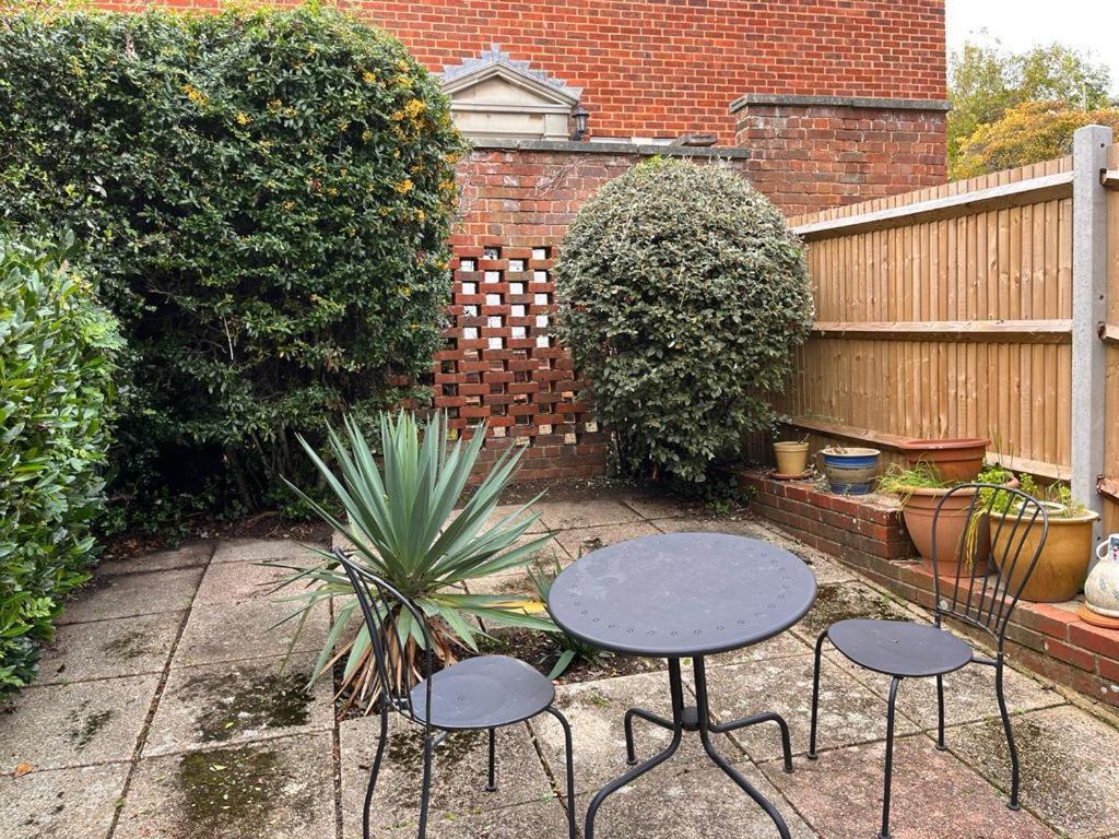 Kings Field Maisonette Eastleigh Kültér fotó